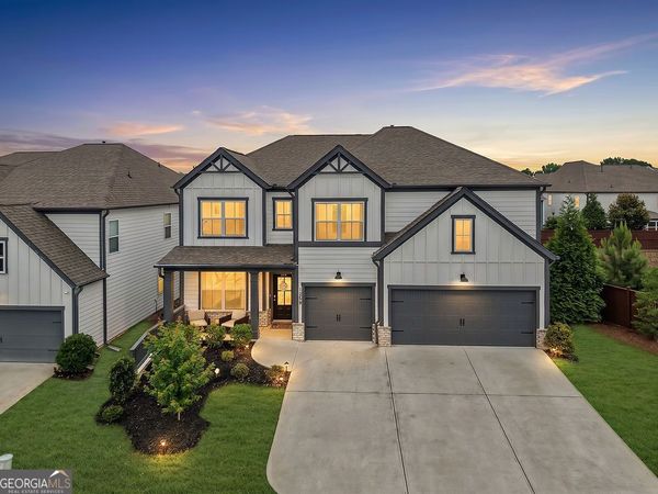 400 Wellgreen Drive, Canton, GA 30115