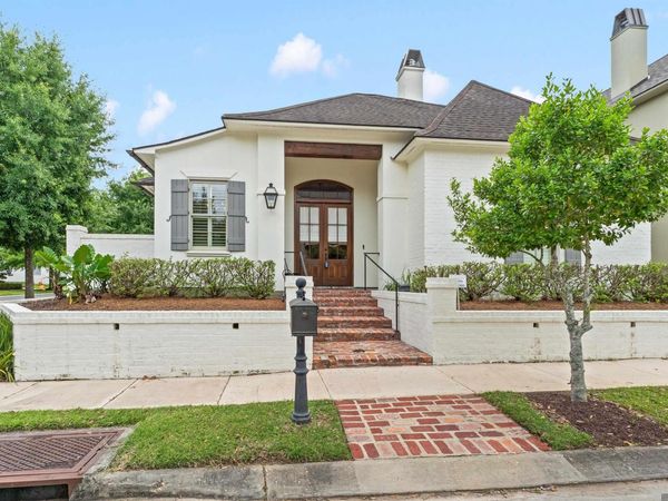 11550 Ancestors Dr, Baton Rouge, LA 70810