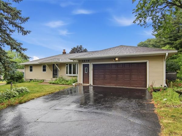 1218 Raedel Road, Eau Claire, WI 54703