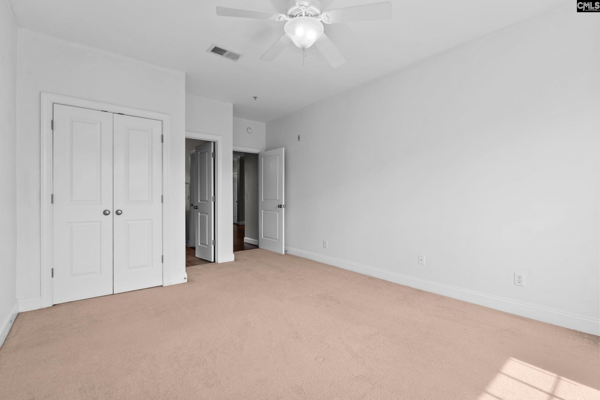 143 Breezes Drive  Photo 21