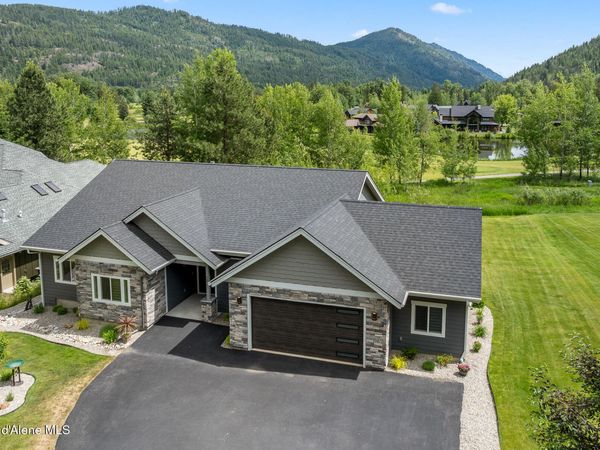 125 Golfview LN, Sandpoint, ID 83864