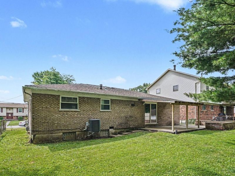 8939 Tripoli Drive, Cincinnati, OH 45251 Photo 22