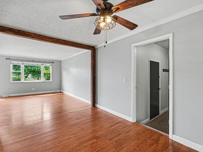 8939 Tripoli Drive, Cincinnati, OH 45251 Photo 6
