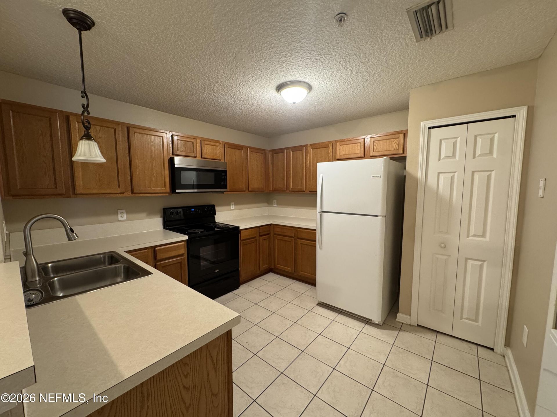 6063 Maggies Circle, Unit 110, Jacksonville, FL 32244 Photo