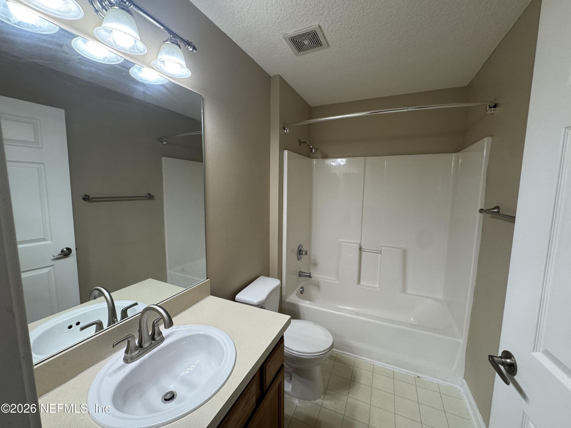 6063 Maggies Circle, Unit 110, Jacksonville, FL 32244 Photo