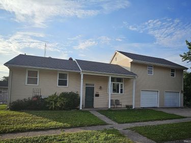 203 S 21st Street, Vincennes, IN 47591