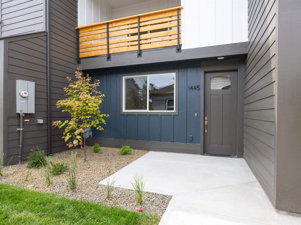 1420 N Cole Cottage Lane, Boise, ID 83704