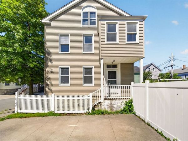 233 Maxfield St, New Bedford, MA 02740