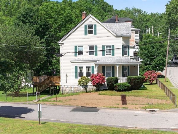 37 Wachusett, Fitchburg, MA 01420
