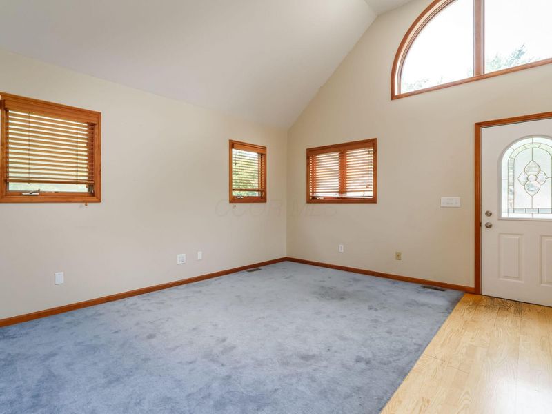 908 Vernon Road , Columbus, OH 43209 Photo 12