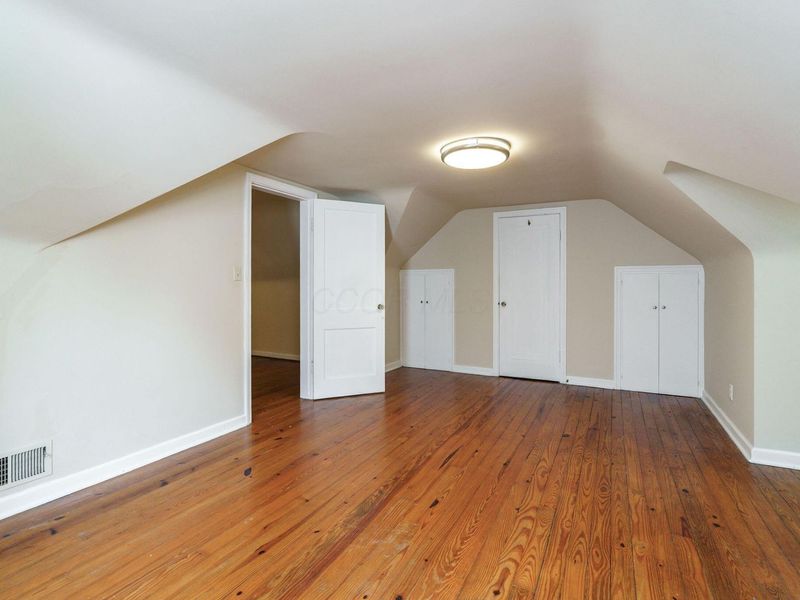 908 Vernon Road , Columbus, OH 43209 Photo 35