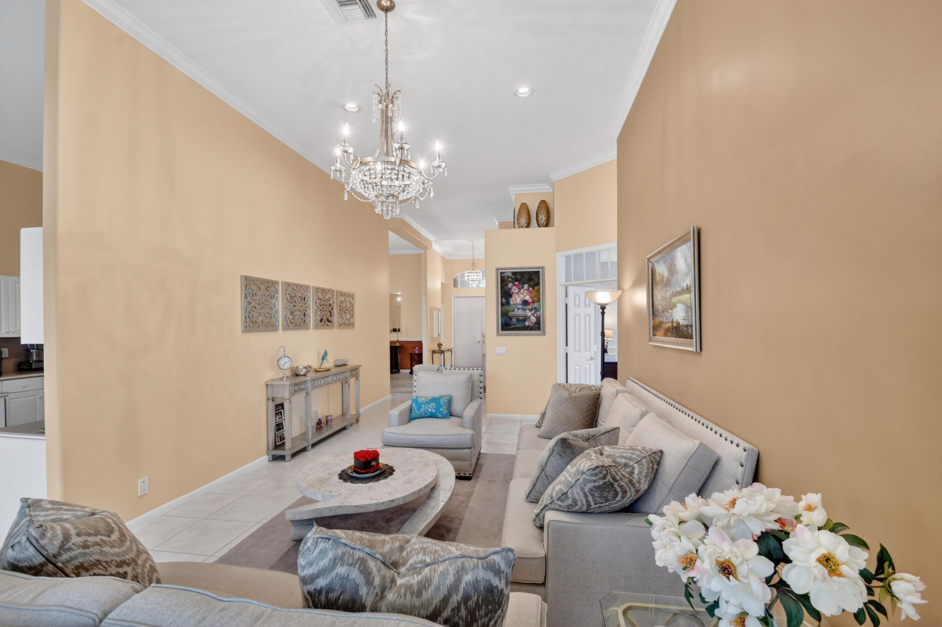 109 Palm Circle, Atlantis, FL 33462 Photo