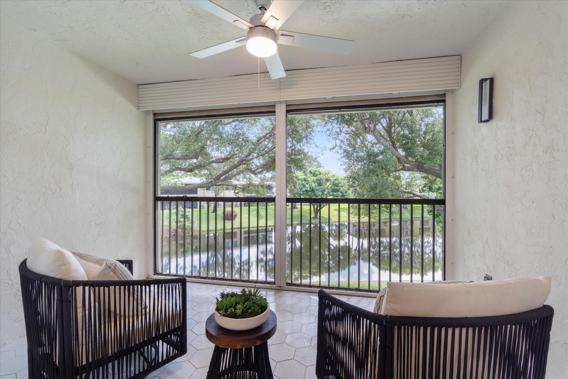 52 Stratford Lane W, Unit F, Boynton Beach, FL 33436 Photo