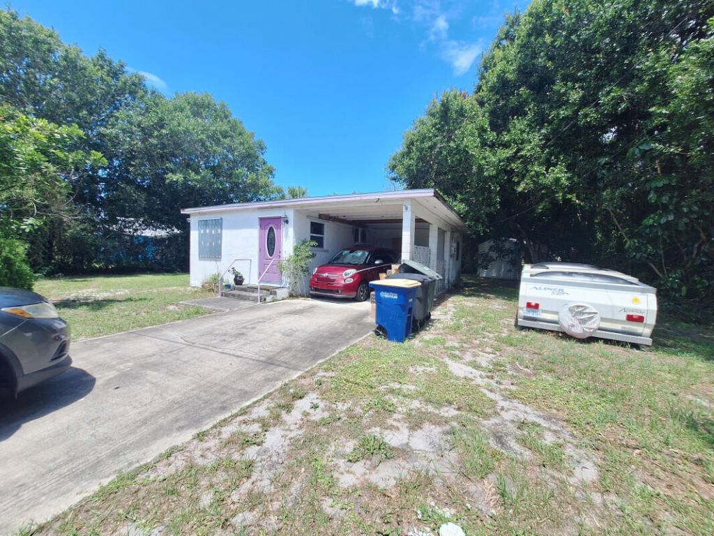 1005 Apple Street, Fort Pierce, FL 34950 Photo