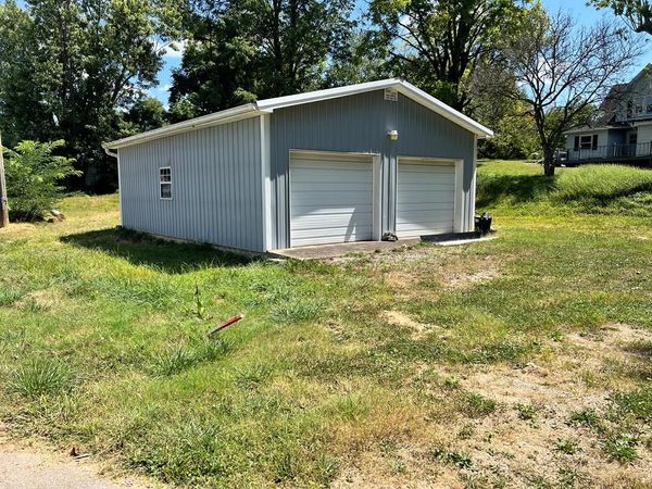 Lot 2 E Henson Street, Livingston, TN 38570
