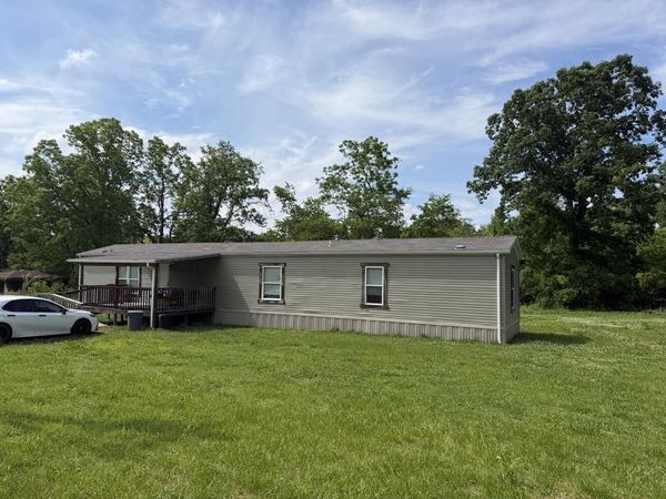 345 Canoe Run , GRAYSON, KY 41143