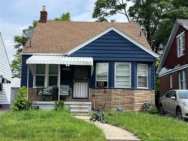 14117 Manning Street , Detroit, MI 48205