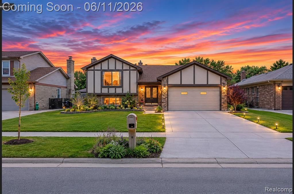 35826 Foothill Drive, Sterling Heights, MI 48312 Main Photo
