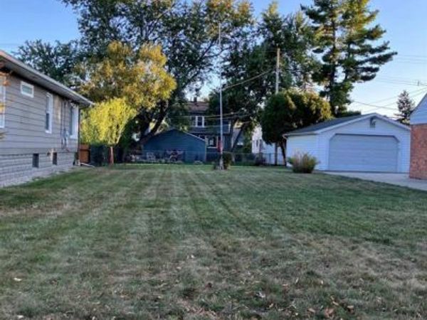 1137 LARKMOOR , Berkley, MI 48072