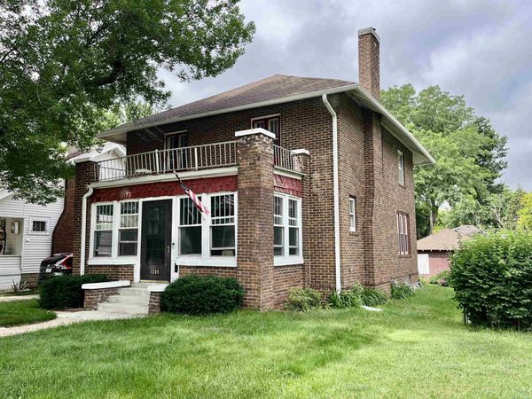 1209 S Glass St., Sioux City, IA 51106