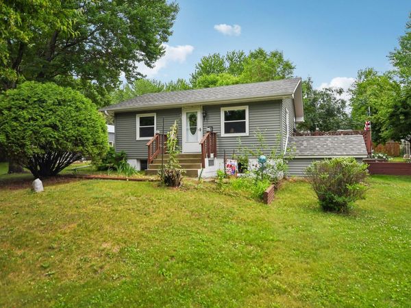 8726 240th Avenue NE, Stacy, MN 55079