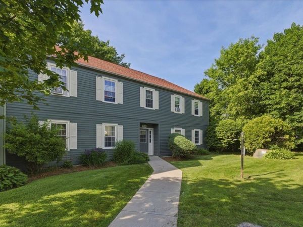37 Twin Oaks Terrace, South Burlington, VT 05403