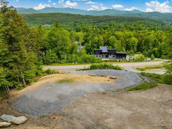 195 Summit View Drive, Stowe, VT 05672