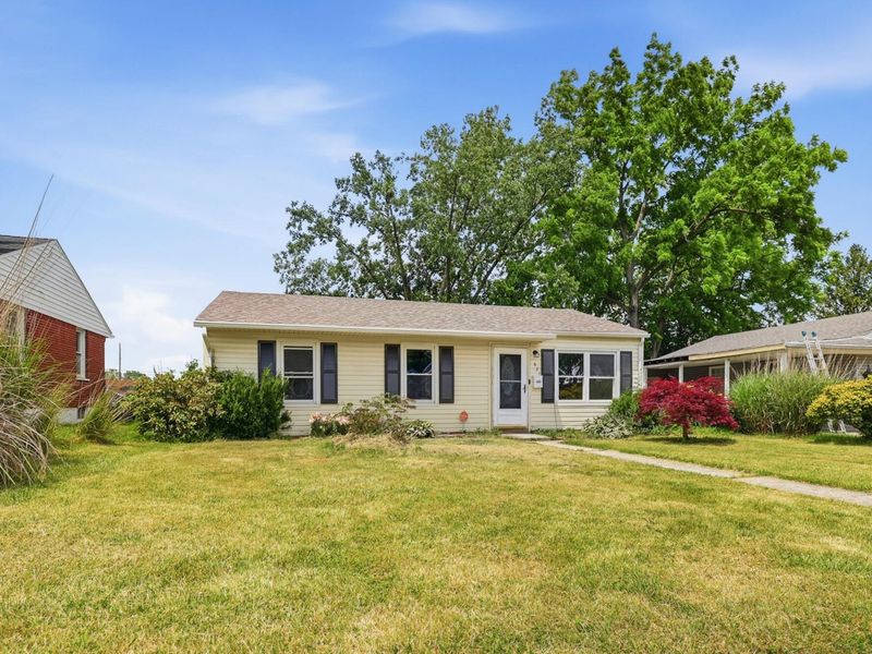 621 S Douglas Avenue, Springfield, OH 45505 Photo 2