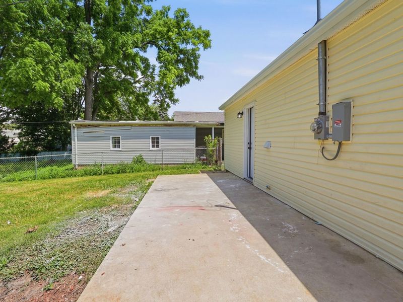 621 S Douglas Avenue, Springfield, OH 45505 Photo 28