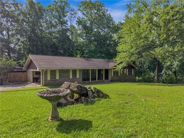 6238 Forrest Avenue , Union City, GA 30291