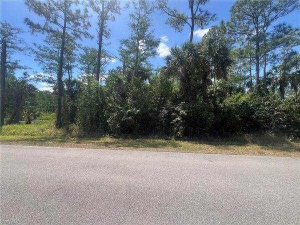 41st AVE NE, NAPLES, FL 34120