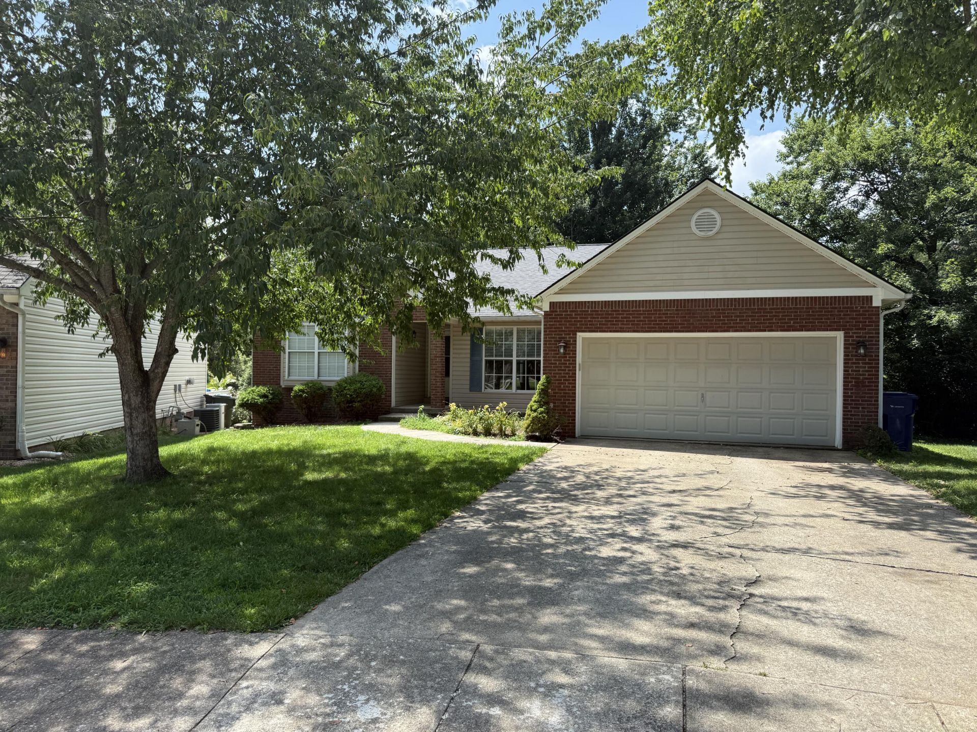 3604 Brookgreen Circle, Lexington, KY 40509 Main Photo