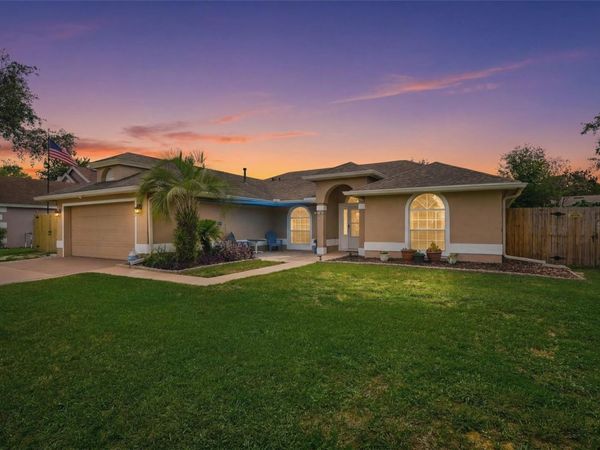 923 HATTERAS AVENUE , MINNEOLA, FL 34715