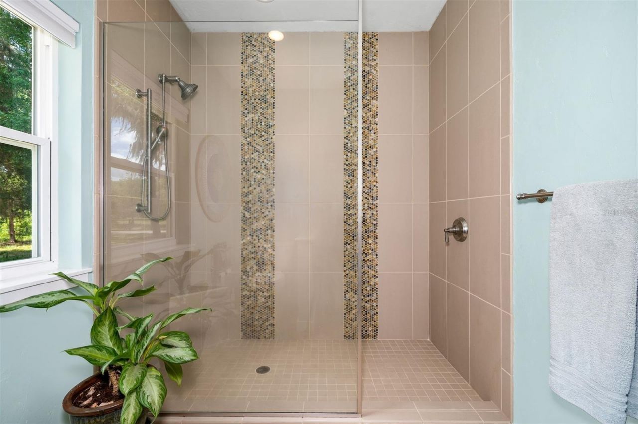 2604 NW 31st Avenue, Gainesville, FL 32605 Photo