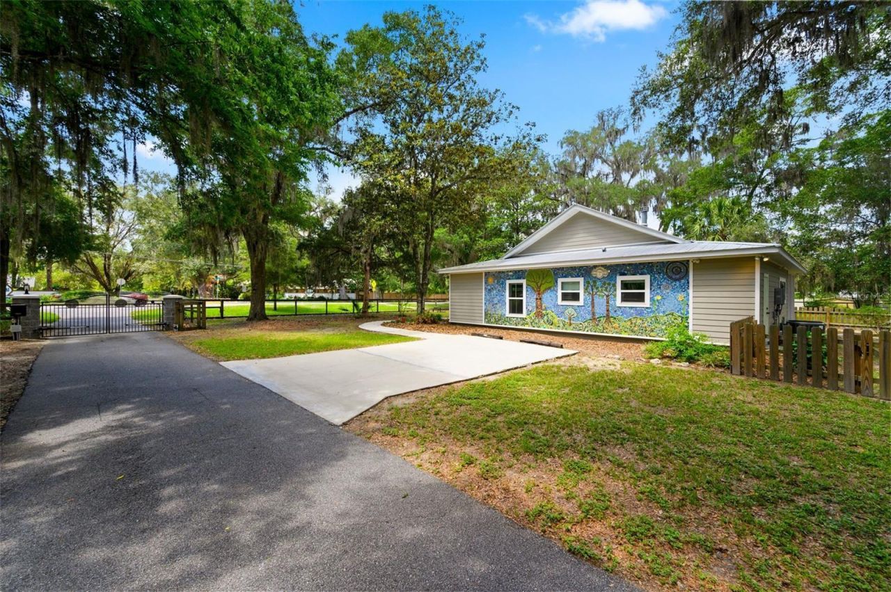 2604 * NW 31st Avenue, Gainesville, FL 32605 Photo