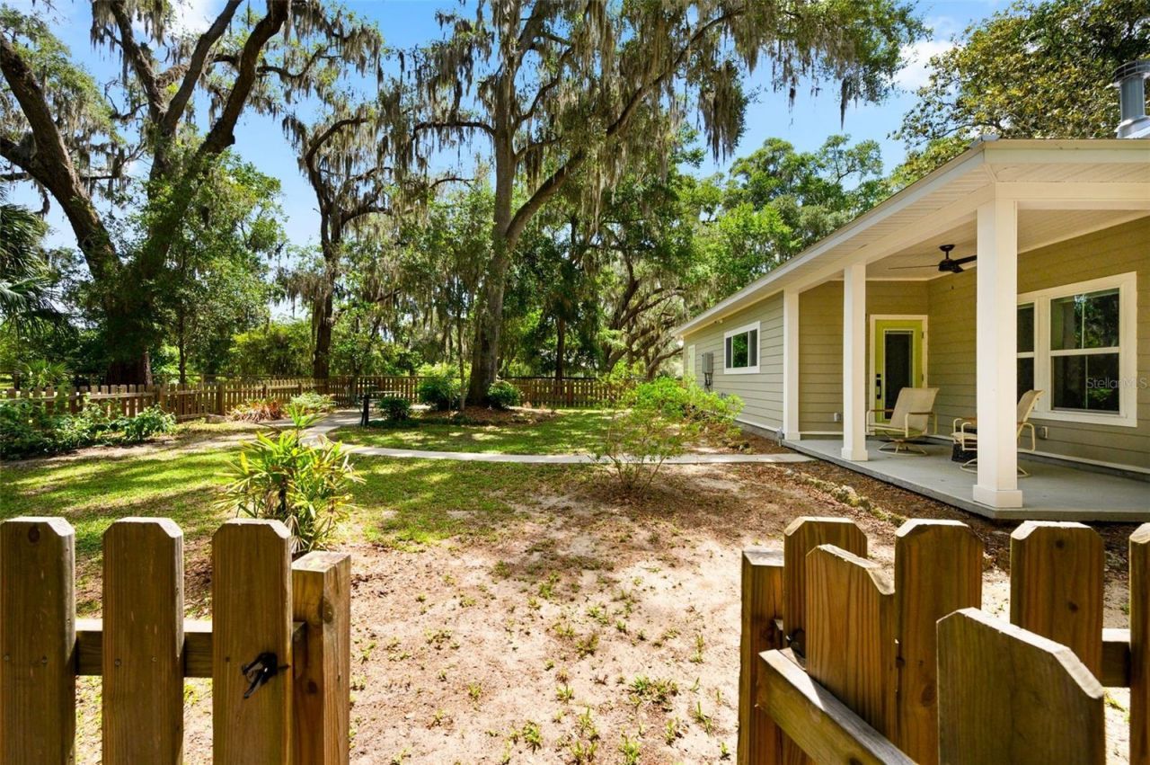 2604 * NW 31st Avenue, Gainesville, FL 32605 Photo
