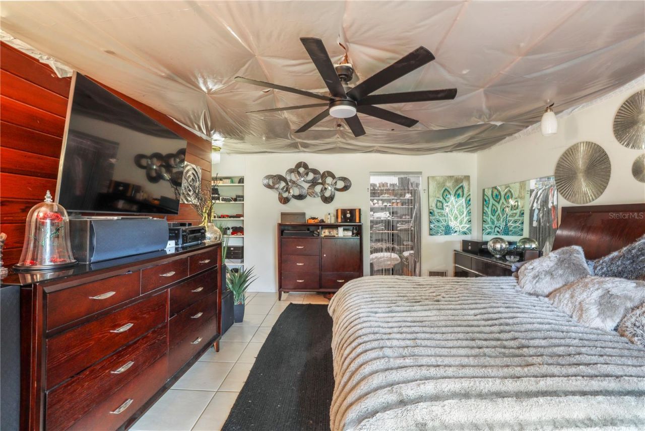 10134 White Trout Lane , Tampa, FL 33618 Photo