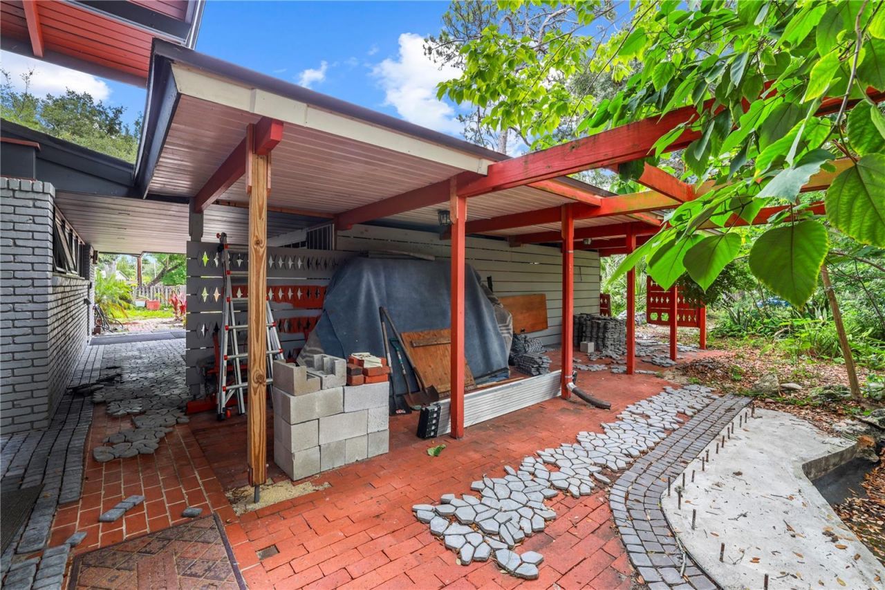 10134 White Trout Lane , Tampa, FL 33618 Photo