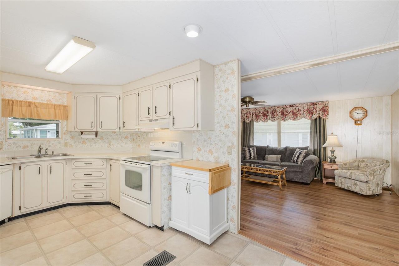 72 Cottagewood Drive , Unit 29, Safety Harbor, FL 34695 Photo