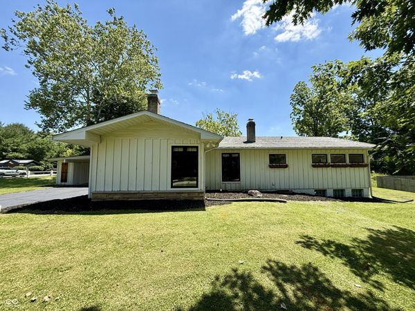112 S 2nd Street, Batesville, IN 47006