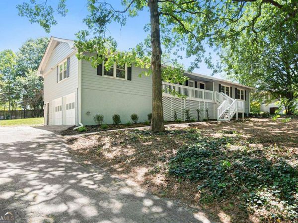80 Pinehurst Lane, Marietta, GA 30068