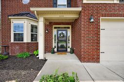 654 Stoneywater Court  photo 4