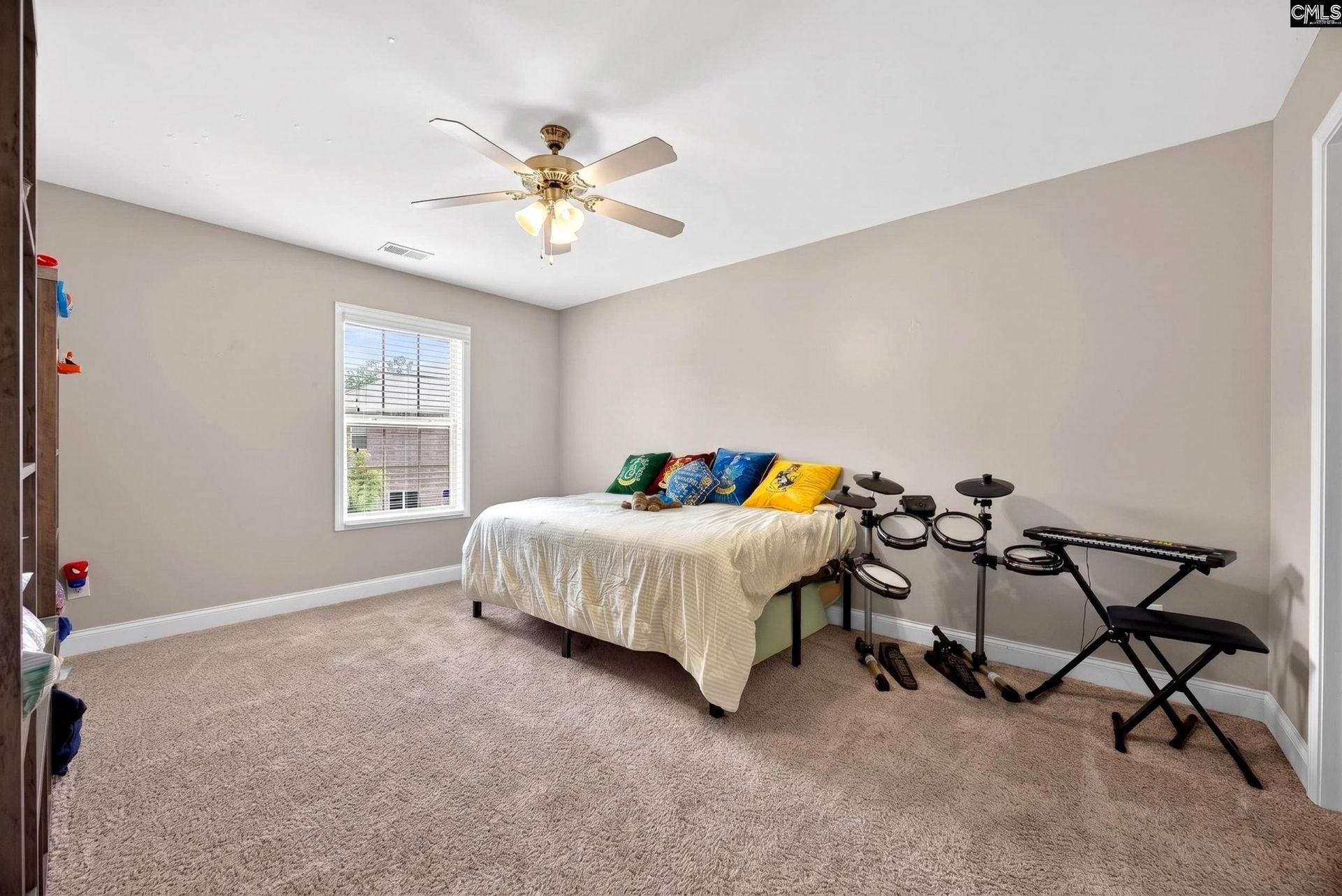 654 Stoneywater Court  Photo 34