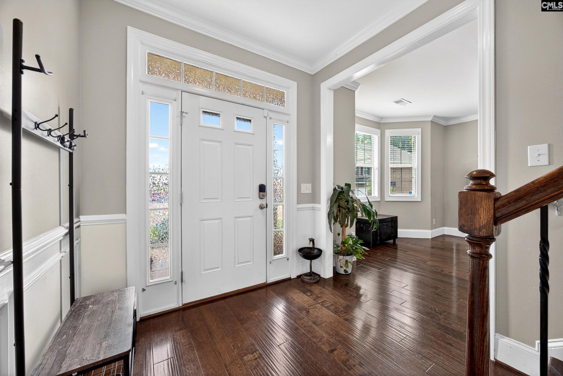 654 Stoneywater Court  Photo 4