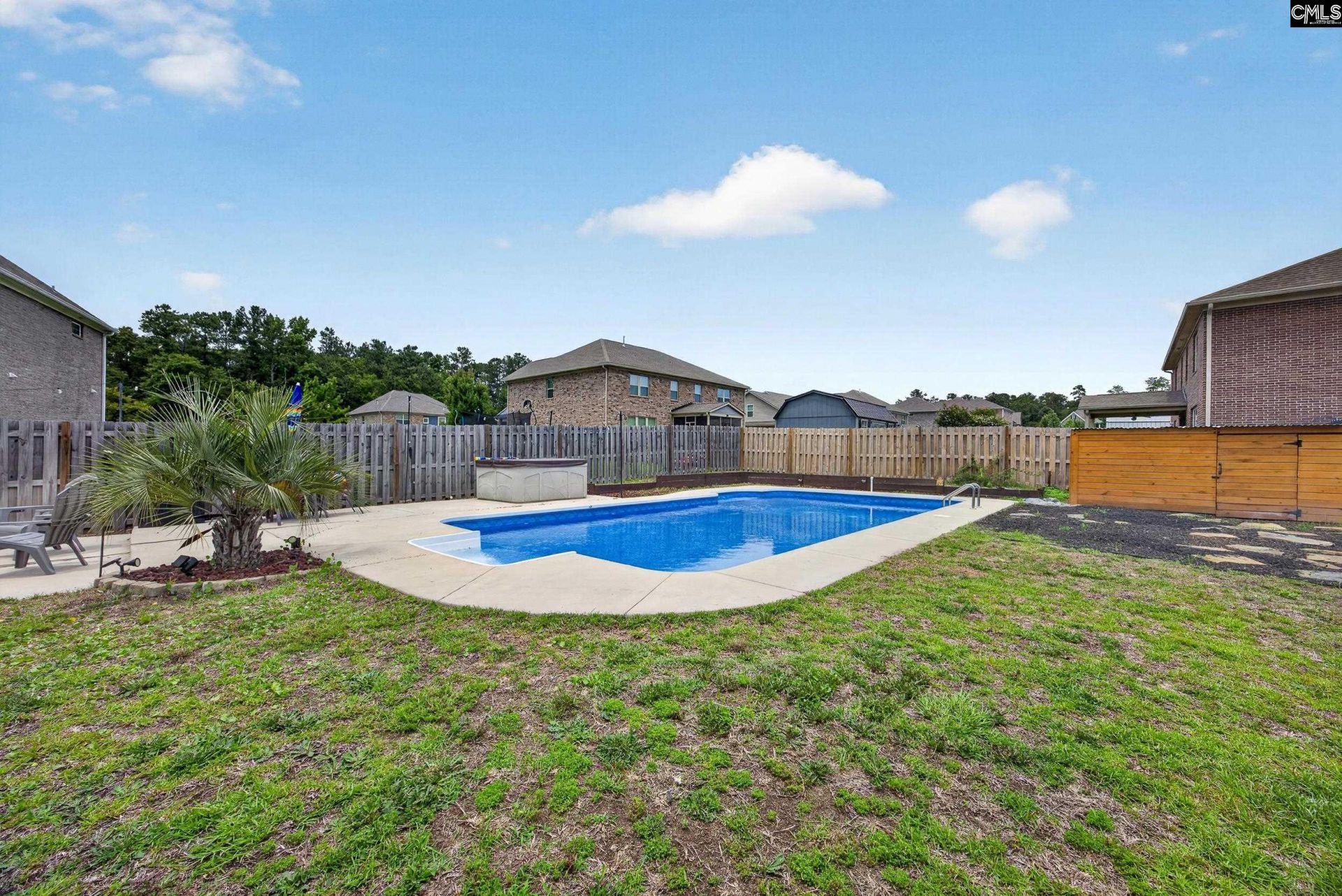 654 Stoneywater Court  Photo 49