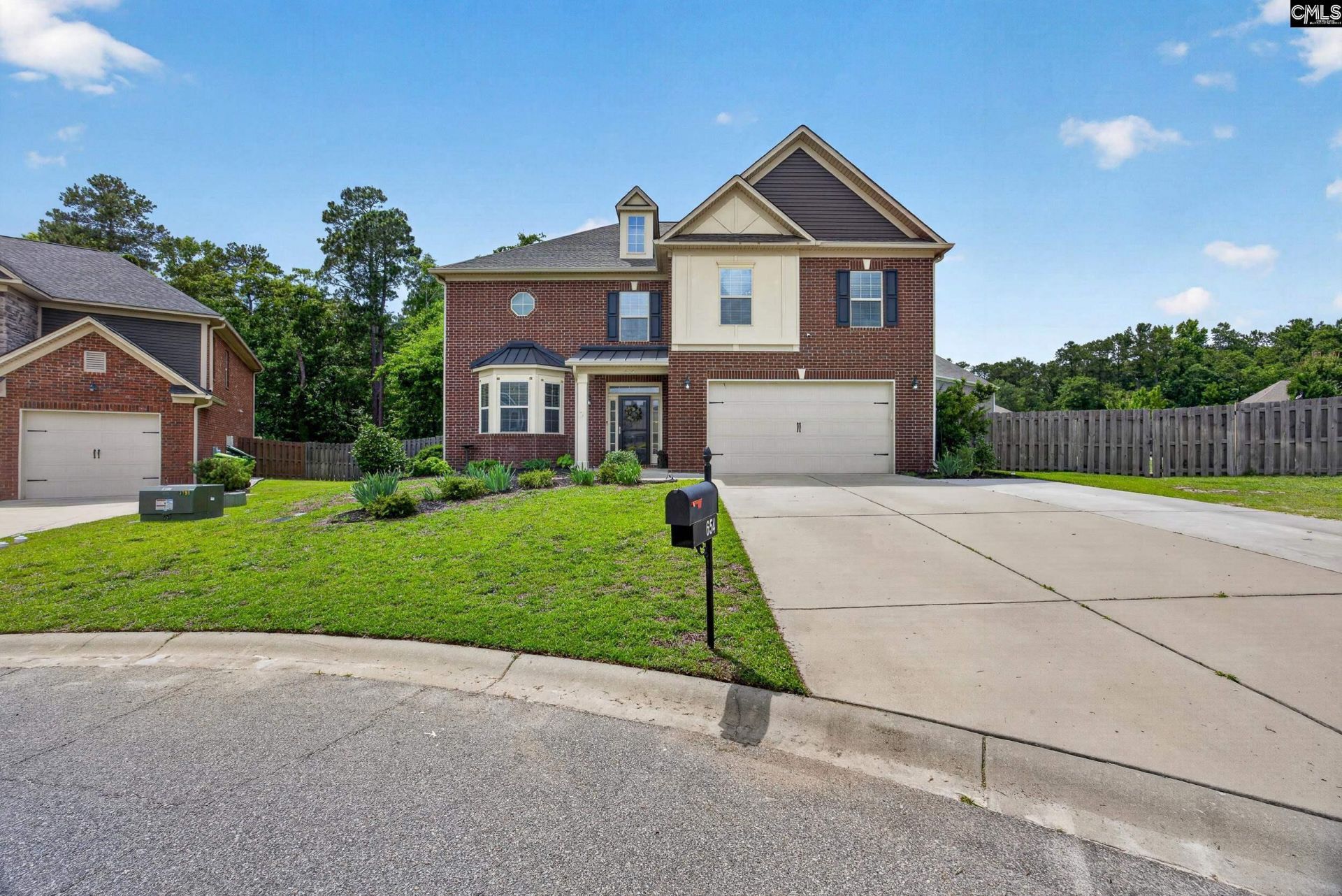 654 Stoneywater Court  Photo 52