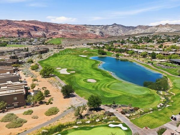 4975 N ESCAPES DR , St. George, UT 84770