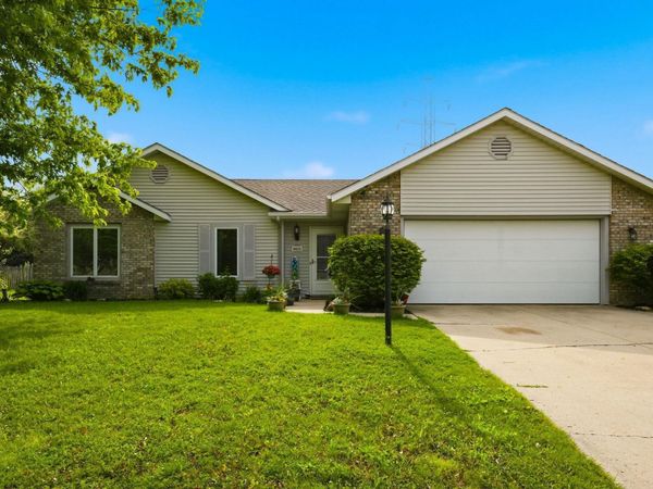 6023 Tomahawk Trail, Fort Wayne, IN 46804