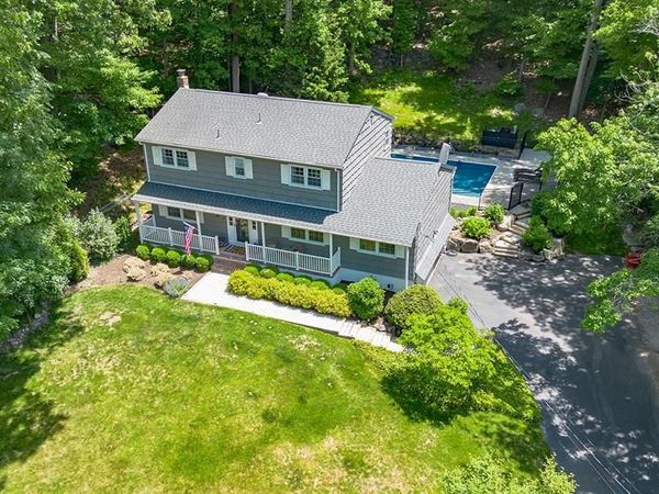 33 Chris Terrace, RINGWOOD, NJ 07456