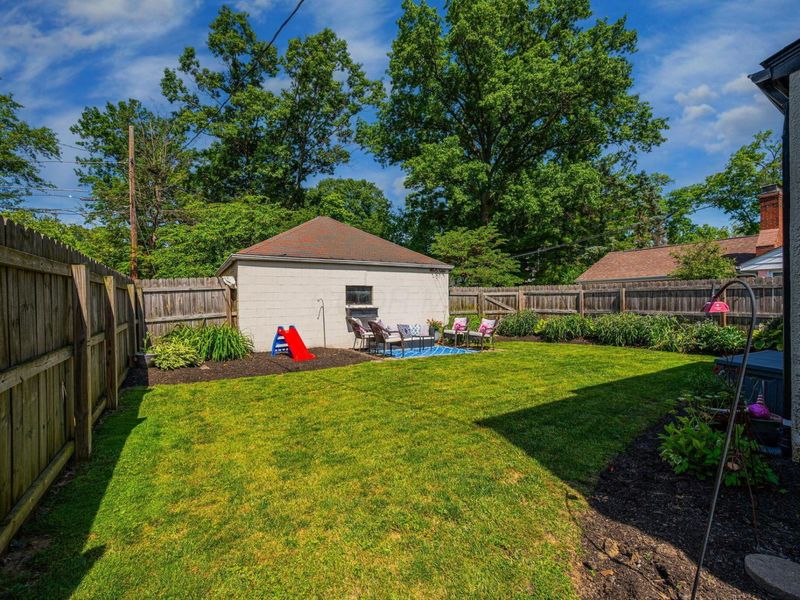 165 N Merkle Road, Columbus, OH 43209 Photo 42